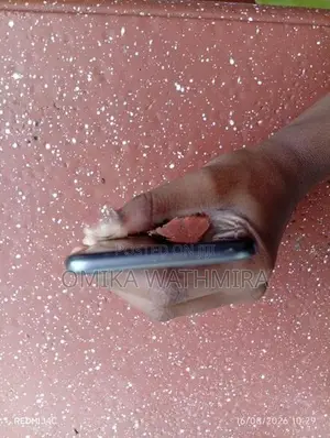Apple iPhone 8 (Used)