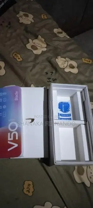ZTE V50 (Used)