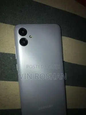Samsung Galaxy A04e (Used)