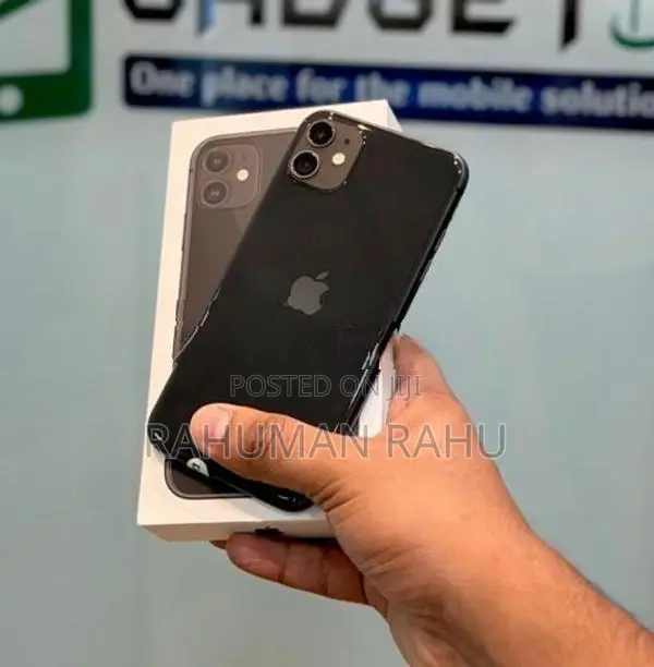 Apple iPhone 11 128GB (Used)