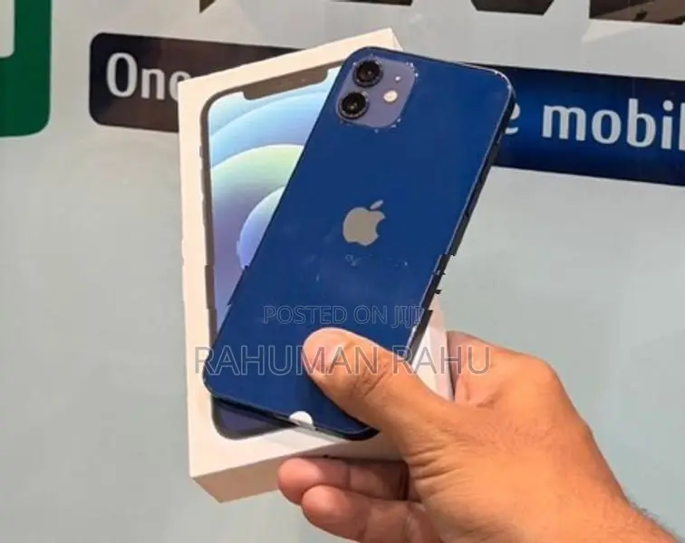 Apple iPhone 12 128GB (Used)