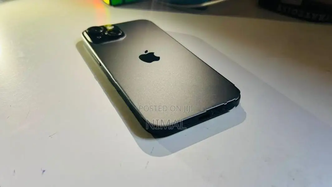 Apple iPhone 15 (Used)