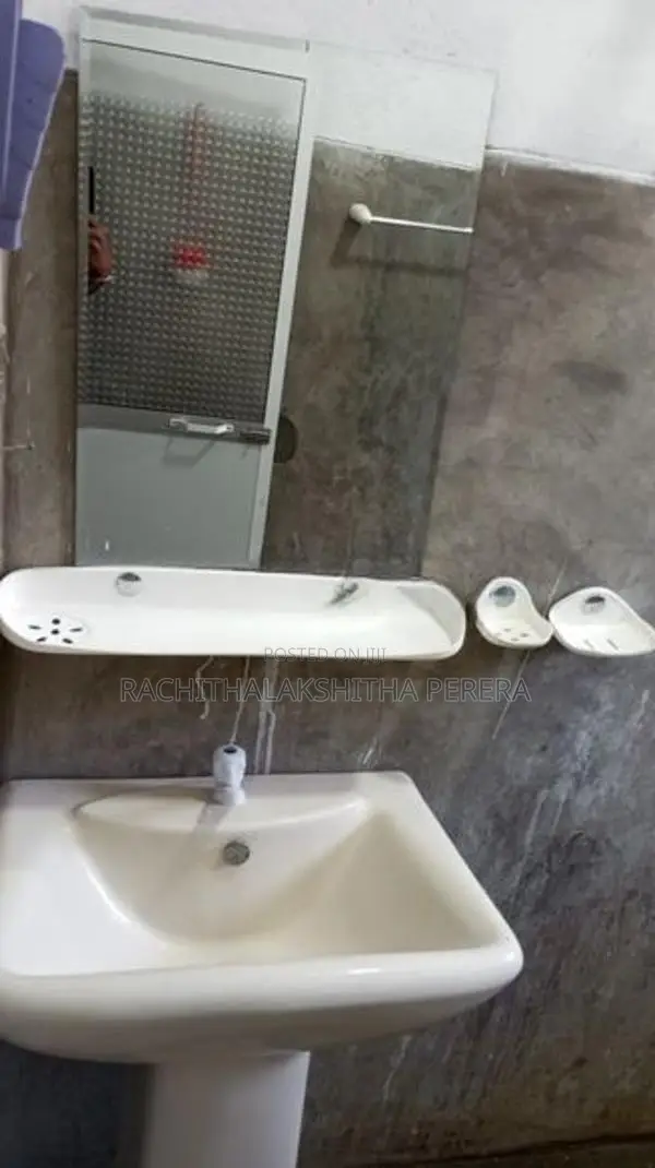 Boarding Rooms Hostel for Rent බෝඩින් කාමර Colombo 05