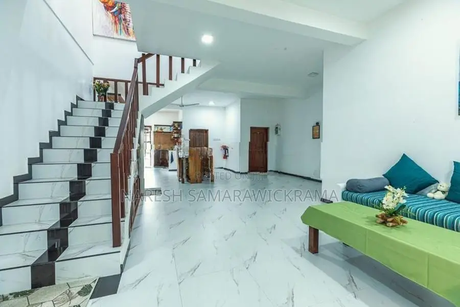 Villa For Sale In Talpe Galle