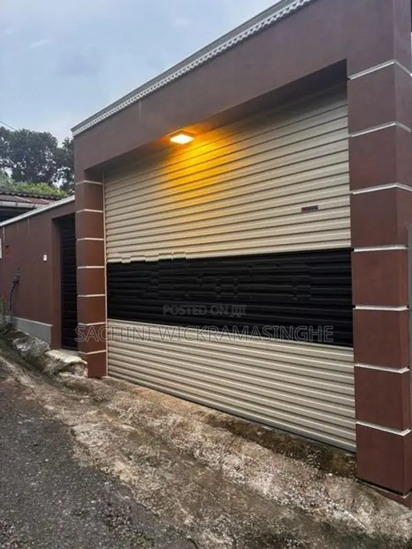 Newly Built Single Story House for Sale - Piliyandala
