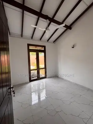 Newly Built Single Story House for Sale - Piliyandala
