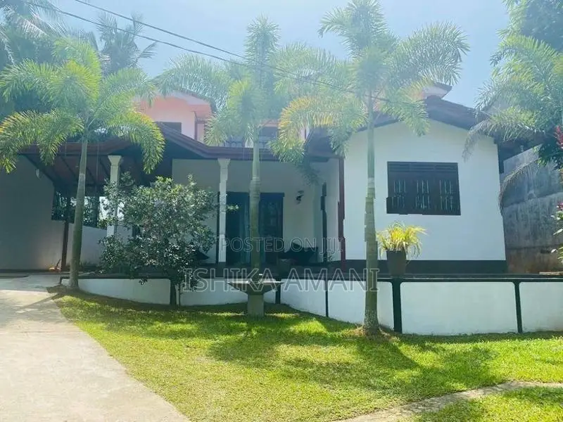 House For Sale In Kithulampitiya, Galle