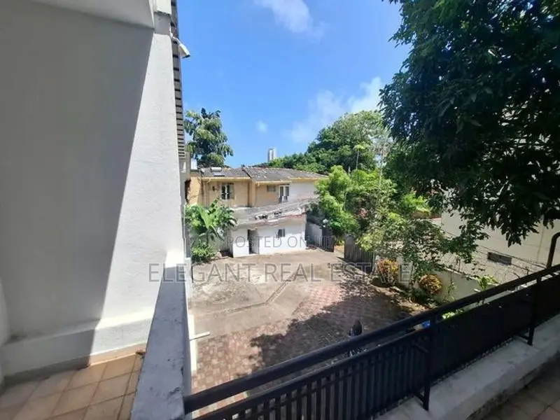 Land for Sale - 26.5 Perches in Colombo 05 (A6624)