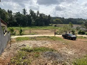 Land For Sale With Paddy Field View - Near Kadawatha