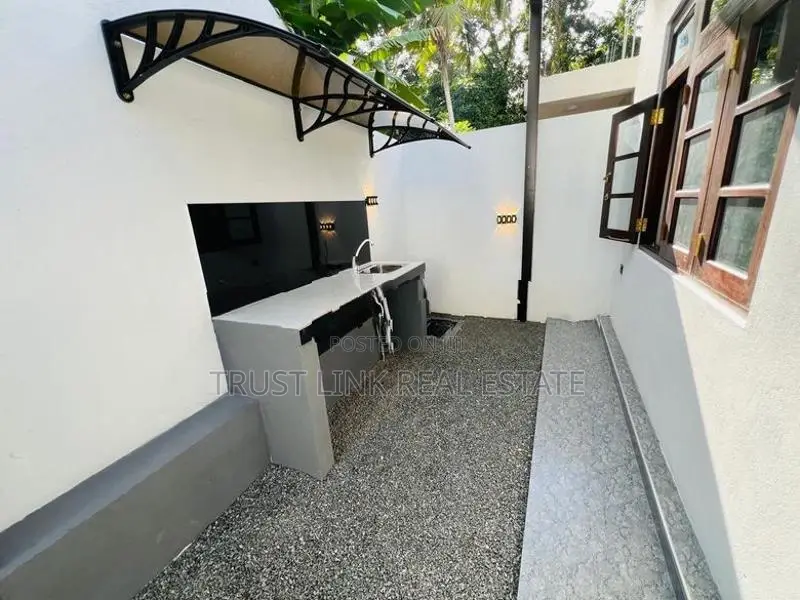 Brand New 2 Story House for Sale in Kadawatha