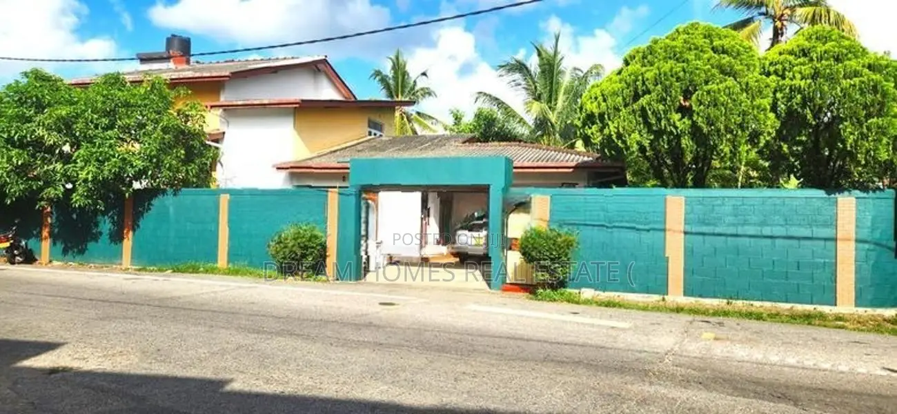 Spacious 5 Br House for Rent – Battaramulla, Koswatta