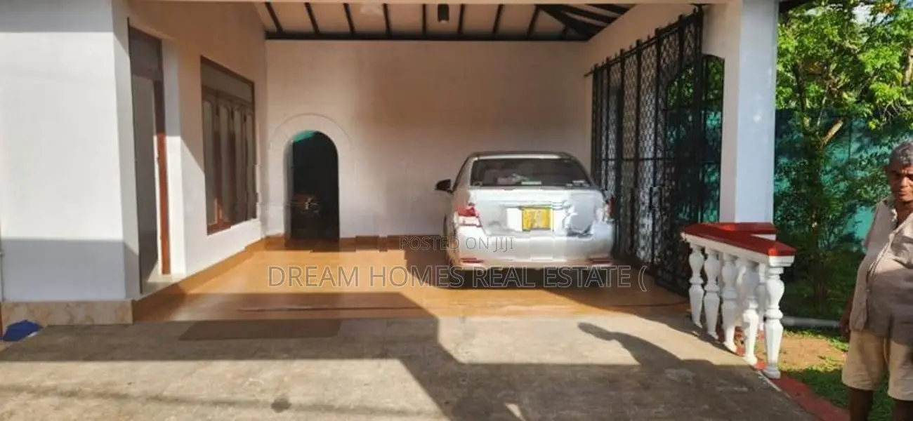 Spacious 5 Br House for Rent – Battaramulla, Koswatta