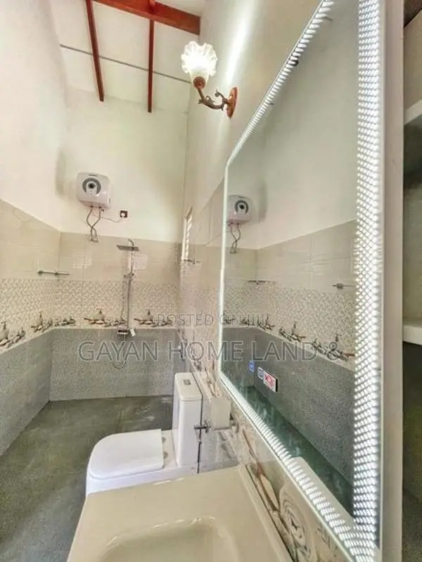 Architecture Design Quality Two Storey House in Piliyandala Kesbewa