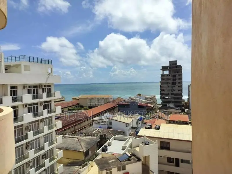 Colombo 04 - Apartment for sale