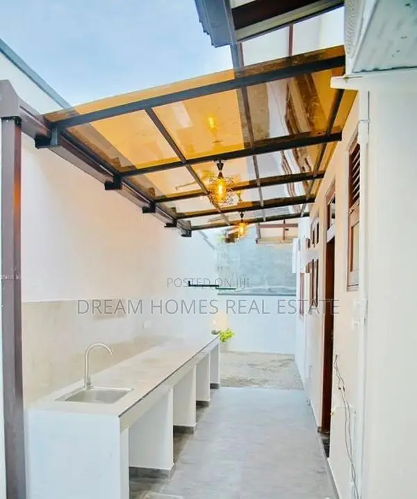 Brand New Single Storied House For Sale Athurugiriya