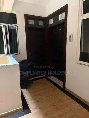 Spacious Sea View Apartment for Sale in Bambalapitya