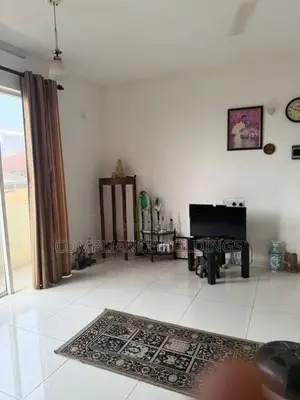 Spacious Sea View Apartment for Sale in Bambalapitya