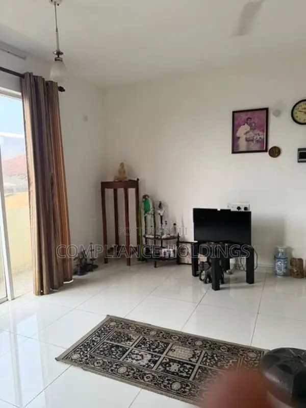 Spacious Sea View Apartment for Sale in Bambalapitya