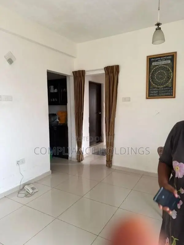 Spacious Sea View Apartment for Sale in Bambalapitya