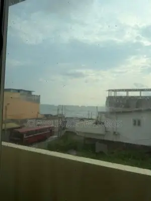 Spacious Sea View Apartment for Sale in Bambalapitya