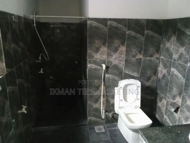 Upstairs Annex for Rent in Malabe
