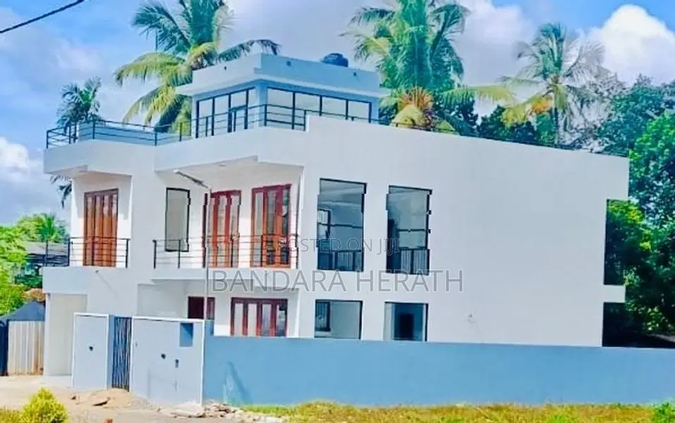 Modern House for Sale Kadawatha