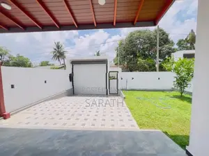 Well Build Super House Sale Athurugiriya
