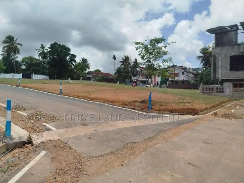 මාලඹේ නගරයට ආසන්නව බිම් කොටස් විකිණීමට