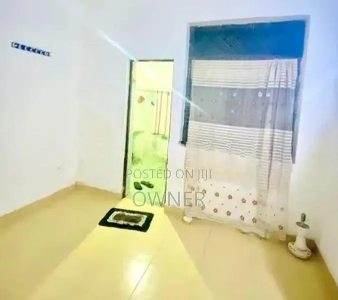 Room For Rent In Delkanda Nugegoda