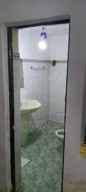 Room For Rent In Delkanda Nugegoda