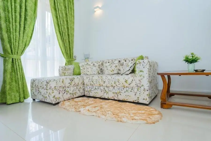 Fully Furnished 2BR A/C House for Rent in Kahathuduwa