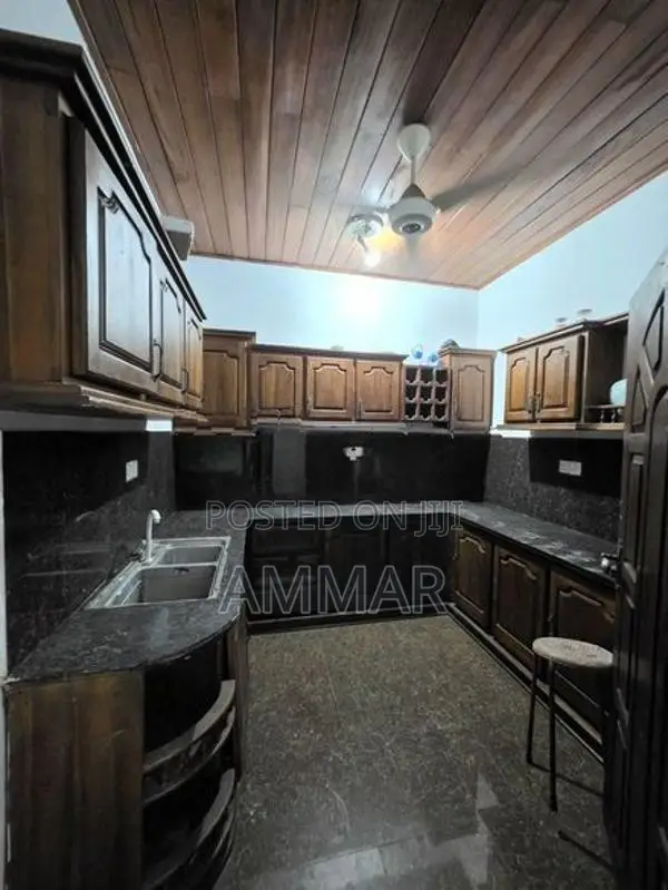 4 Bedroom House for Rent – Kalubowila