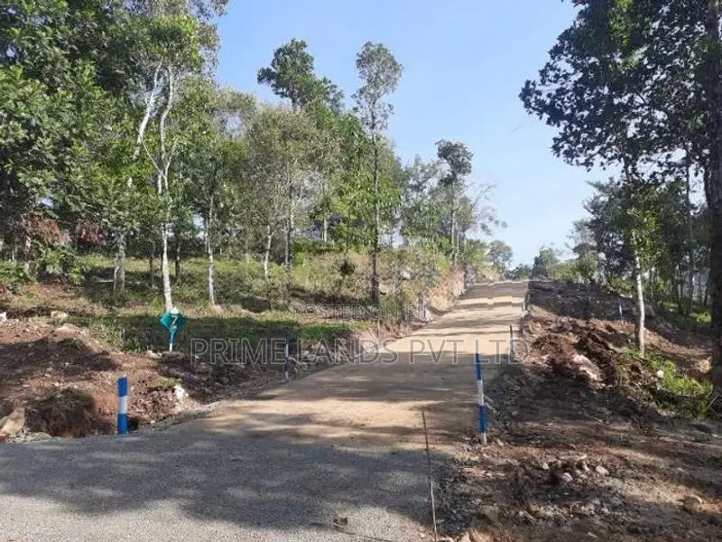 Plots for Sale Near Sinharagama Water World