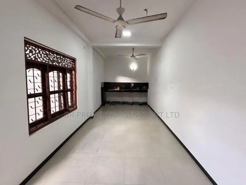 Two Story House for Rent in Moratuwa