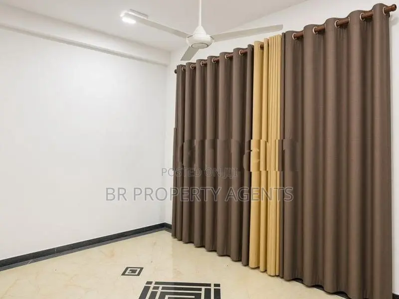 Single Story House for Sale in Wellampitiya