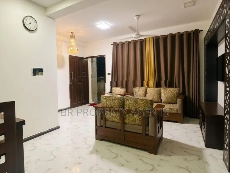 Single Story House for Sale in Wellampitiya