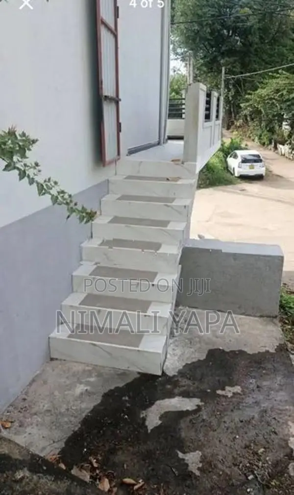 Katugastota කාමරයක් කුලියට දීමට ඇත – ගැහැණු ළමුන් දෙදෙනෙකු සඳහා