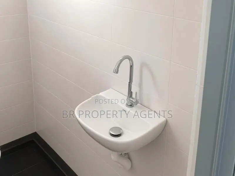 First Floor Office Space for Rent in Mirihana, Nugegoda