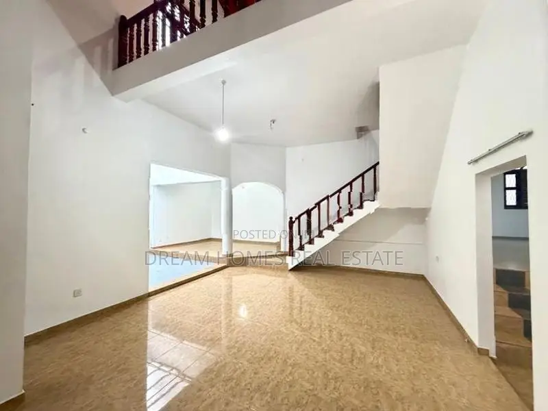4-Bedroom House for Rent – Thalawathugoda