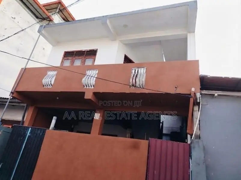 Two Storey House for Sale in Wellampitiya