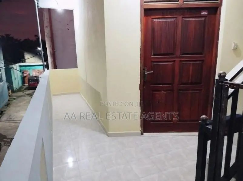 Two Storey House for Sale in Wellampitiya