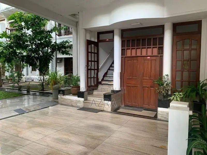 Fully Furnished 3 Bedroom Bungalow for Short Term Rent - Dehiwala