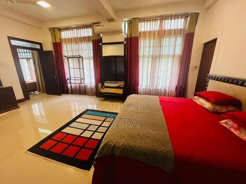 Fully Furnished 3 Bedroom Bungalow for Short Term Rent - Dehiwala