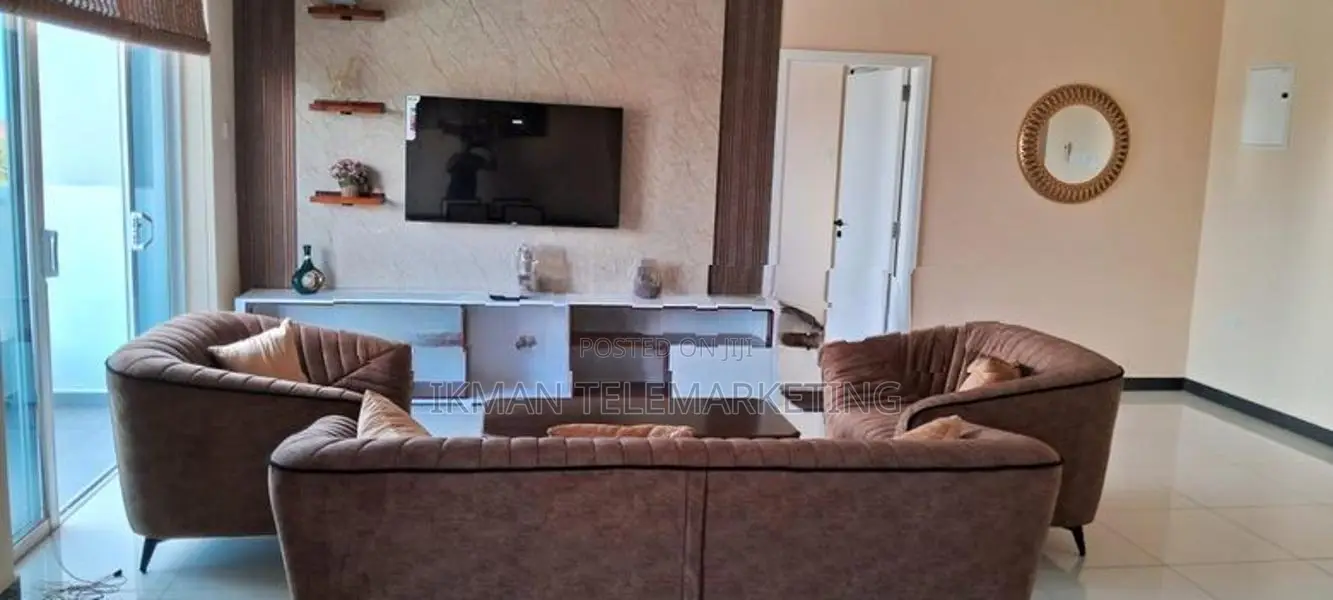 Luxury Apartment for Rent in Mount Lavinia