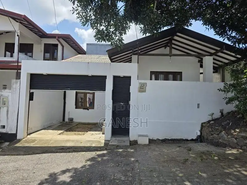Modern Home Single Story House For Sale Athurugiriya