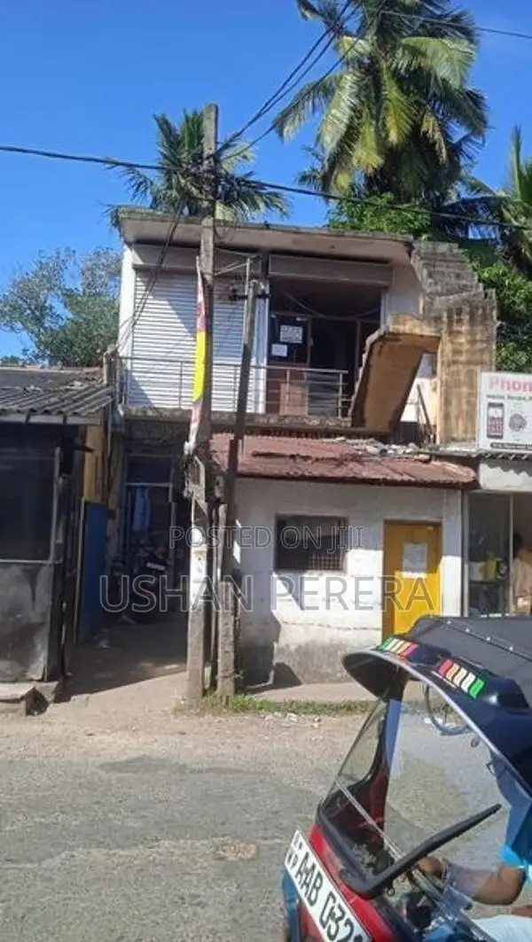 Shop For Rent At Keselwatta Junction
