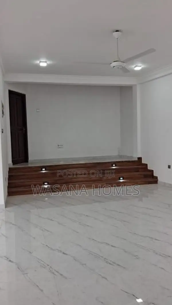 Storey House for sale Nugegoda