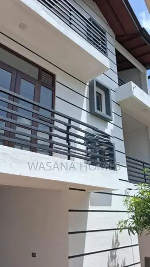 Storey House for sale Nugegoda