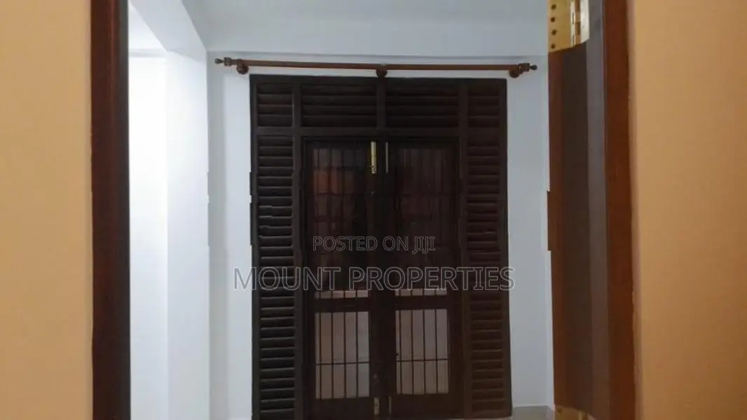 2 STOREY HOUSE FOR RENT IN MORATUWA