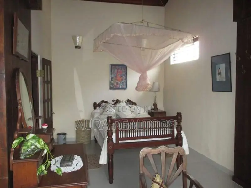 House for Rent in Colombo 5 (P-219)